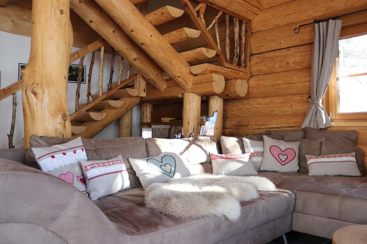 Almzauber Chalets - Haus Enzian Inkl Infrarotliegen Hochrindl Exterior foto