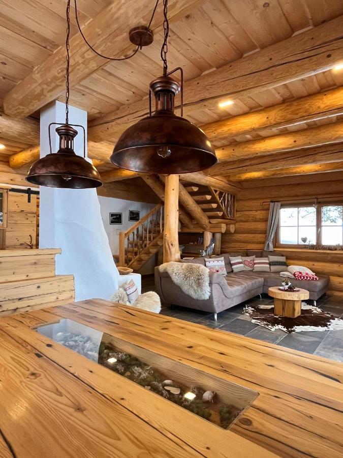 Almzauber Chalets - Haus Enzian Inkl Infrarotliegen Hochrindl Exterior foto